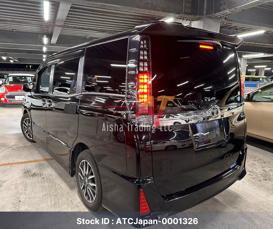 2014 Toyota Voxy